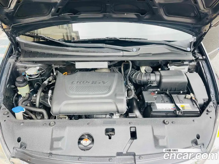 Kia Carnival 2013 2.2 автомат (гидро), фото 8
