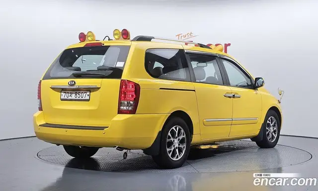 Kia Carnival 2014 2.2 автомат (гидро), миниатюра 2
