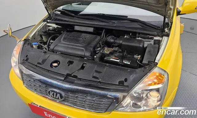 Kia Carnival 2014 2.2 автомат (гидро), миниатюра 6