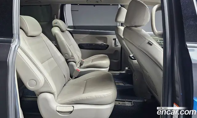 Kia Carnival 2017 2.2 автомат (гидро), миниатюра 12