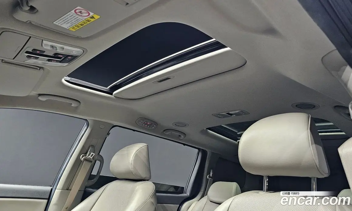 Kia Carnival 2017 2.2 автомат (гидро), фото 19 Kia Carnival 2017 2.2 автомат (гидро), фото 19
