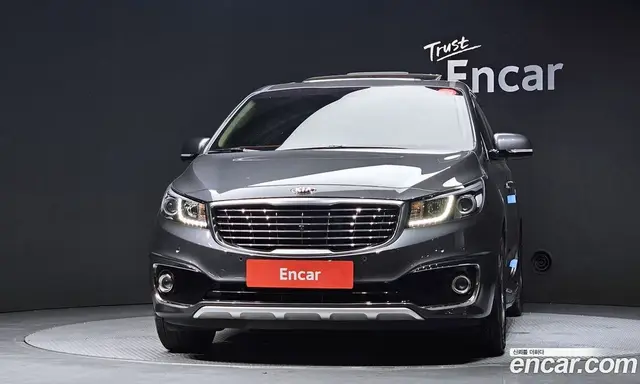 Kia Carnival 2017 2.2 автомат (гидро), миниатюра 3 Kia Carnival 2017 2.2 автомат (гидро), миниатюра 3