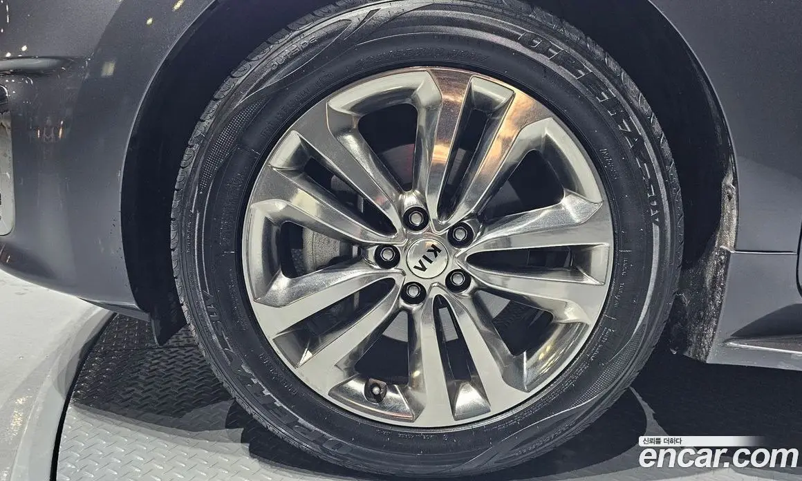 Kia Carnival 2017 2.2 автомат (гидро), фото 5 Kia Carnival 2017 2.2 автомат (гидро), фото 5