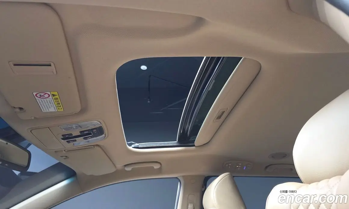 Kia Carnival 2018 2.2 автомат (гидро), фото 17 Kia Carnival 2018 2.2 автомат (гидро), фото 17