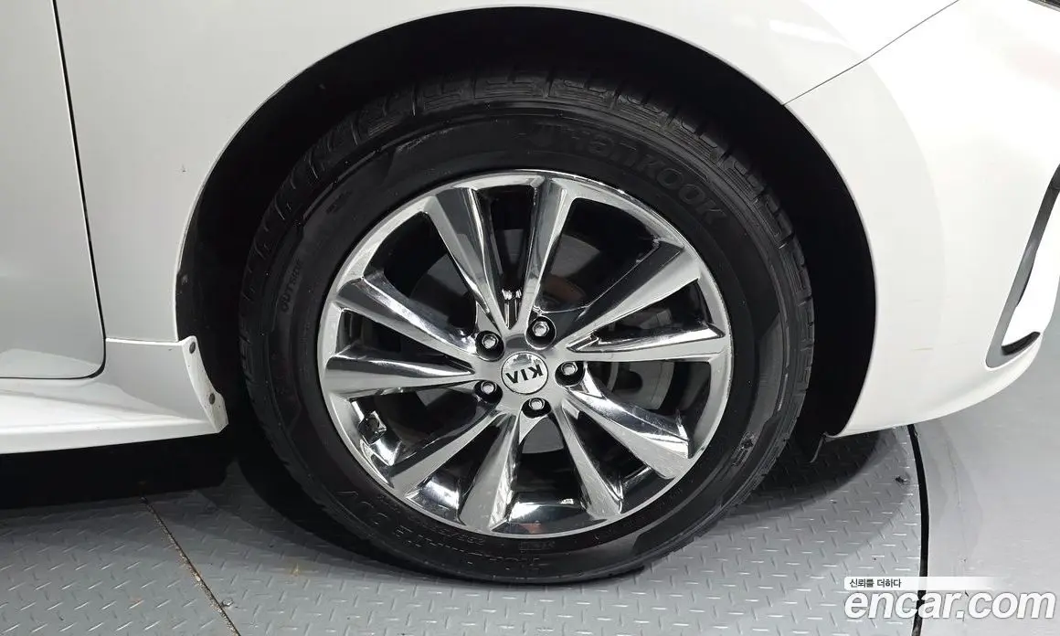 Kia Carnival 2018 2.2 автомат (гидро), фото 5 Kia Carnival 2018 2.2 автомат (гидро), фото 5