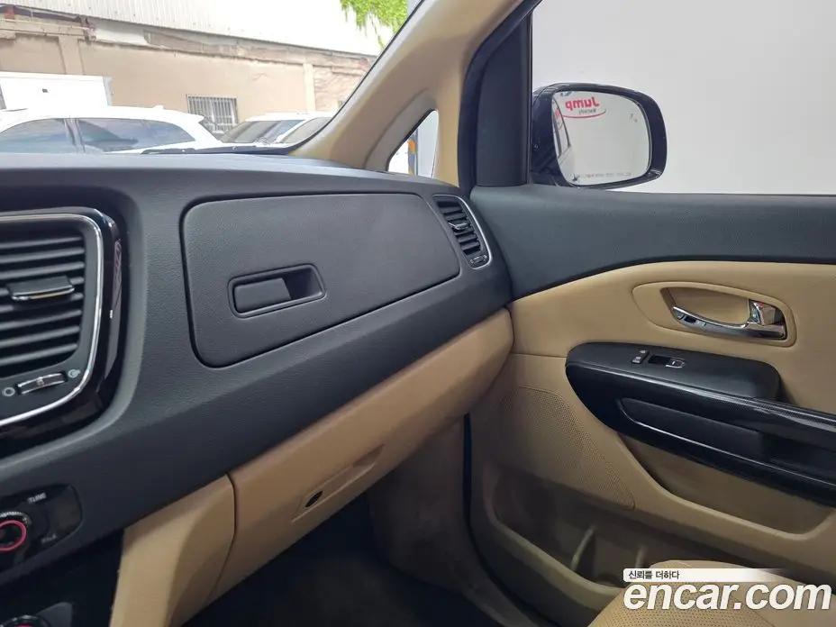 Kia Carnival 2018 2.2 автомат (гидро), фото 14