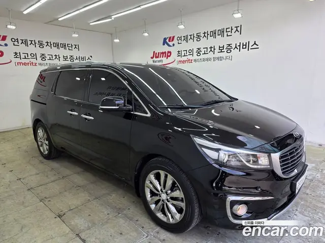Kia Carnival 2018 2.2 автомат (гидро), миниатюра 3