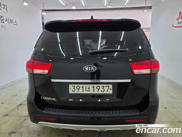 Kia Carnival 2018 2.2 автомат (гидро), миниатюра 4
