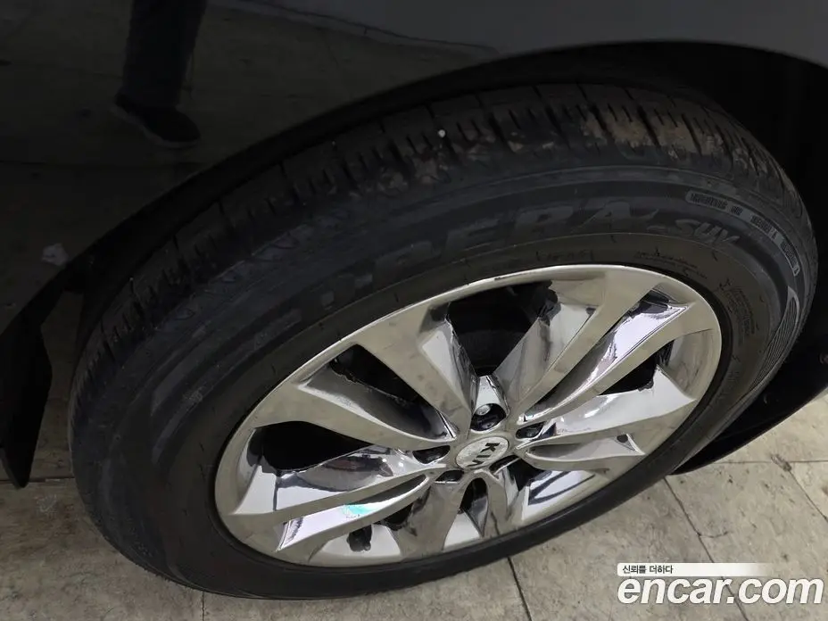 Kia Carnival 2018 2.2 автомат (гидро), фото 7