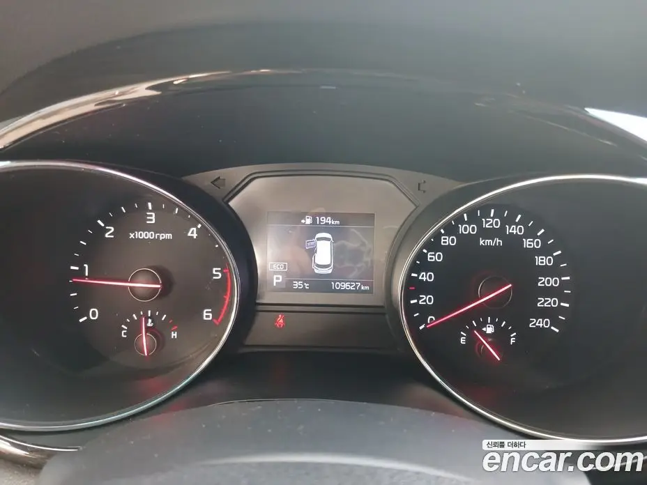Kia Carnival 2018 2.2 автомат (гидро), фото 12