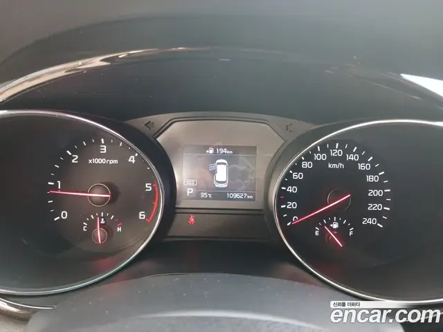 Kia Carnival 2018 2.2 автомат (гидро), миниатюра 12