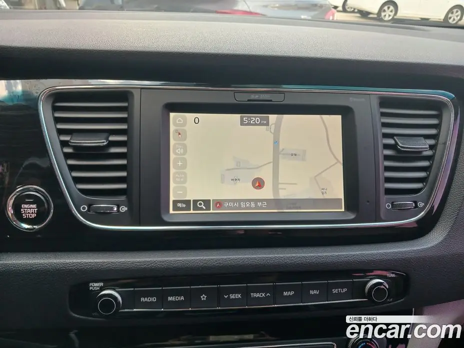 Kia Carnival 2018 2.2 автомат (гидро), фото 13