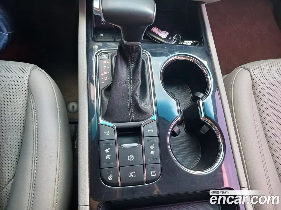 Kia Carnival 2018 2.2 автомат (гидро), фото 15