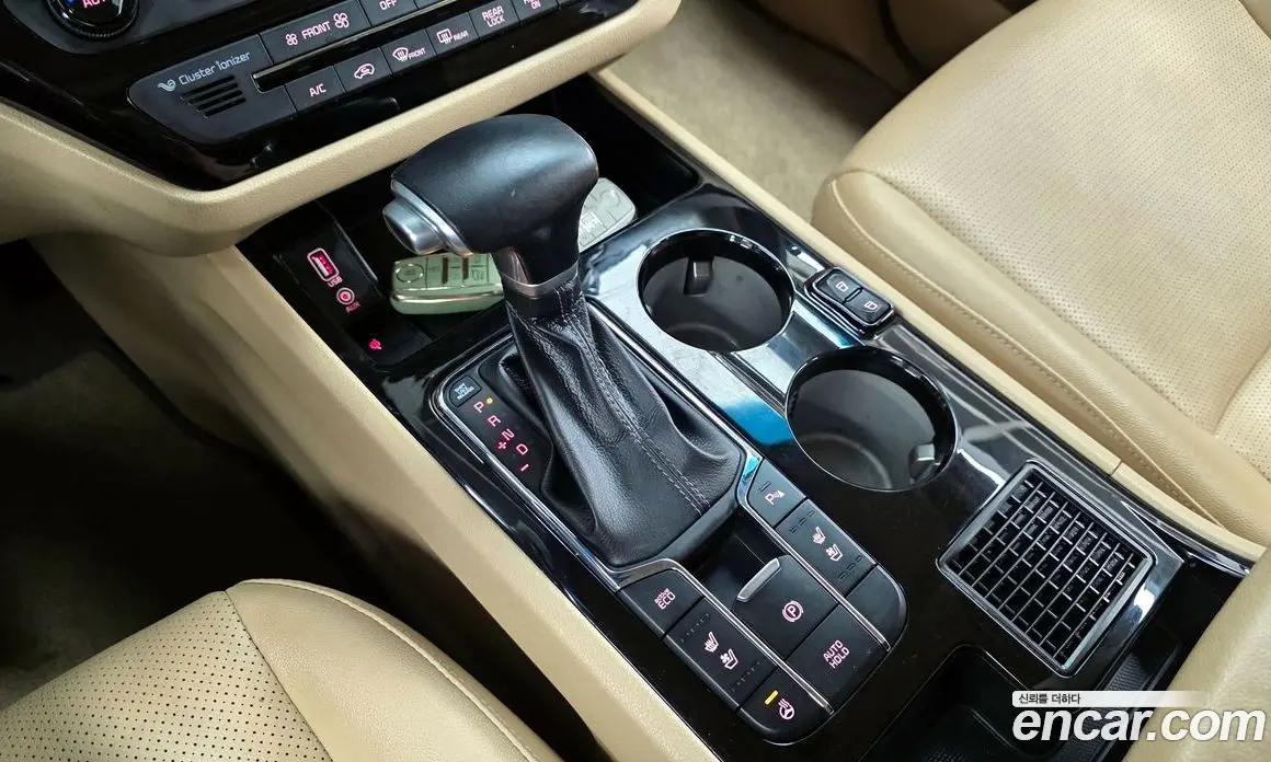 Kia Carnival 2019 2.2 автомат (гидро), фото 12
