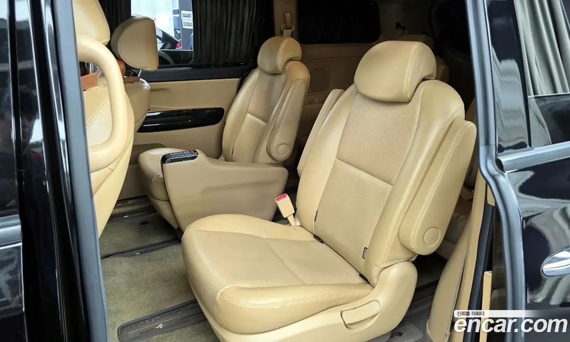 Kia Carnival 2019 2.2 автомат (гидро), фото 16