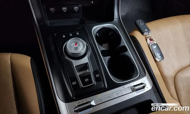 Kia Carnival 2020 2.2 автомат (гидро), миниатюра 8