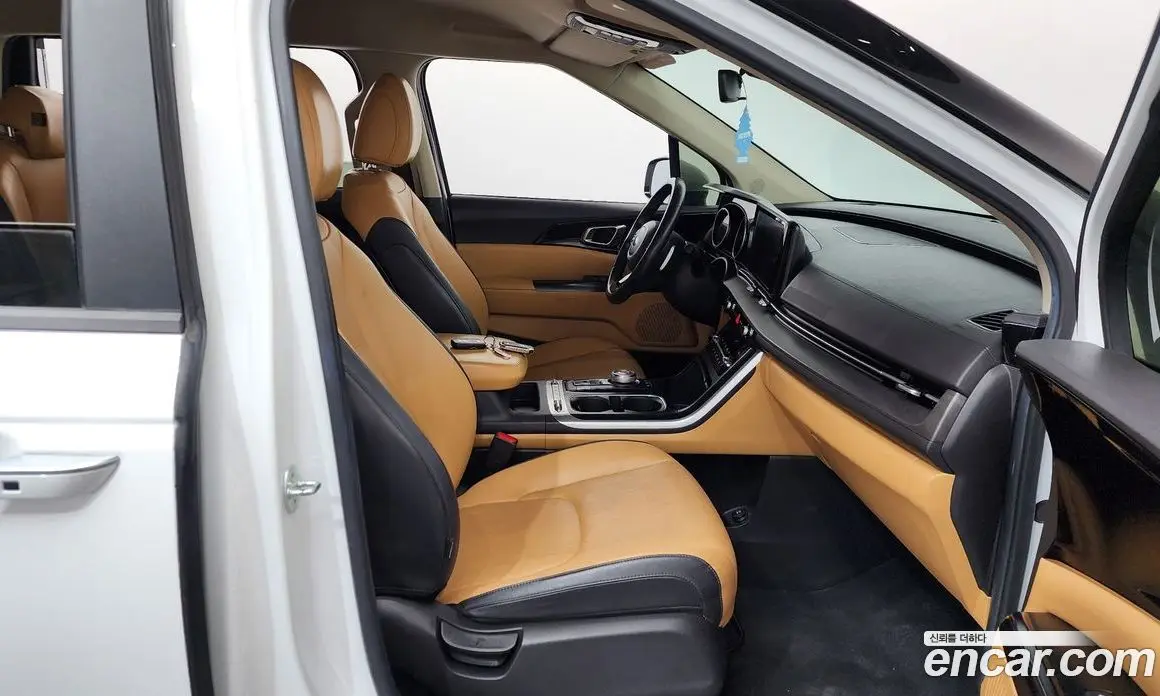 Kia Carnival 2020 2.2 автомат (гидро), фото 10