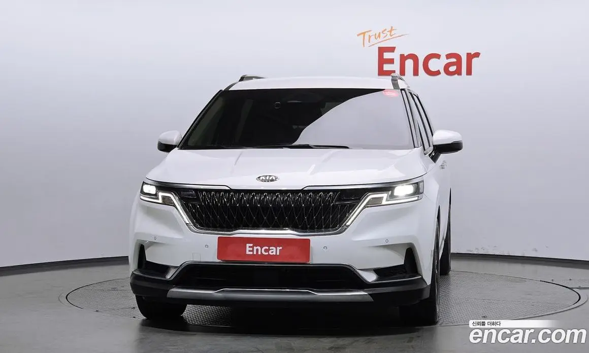Kia Carnival 2021 2.2 автомат (гидро), фото 3