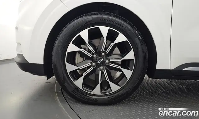 Kia Carnival 2021 2.2 автомат (гидро), миниатюра 5