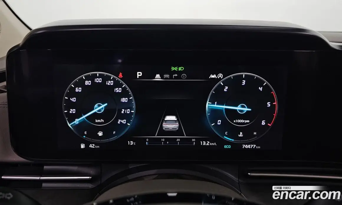 Kia Carnival 2021 2.2 автомат (гидро), фото 8