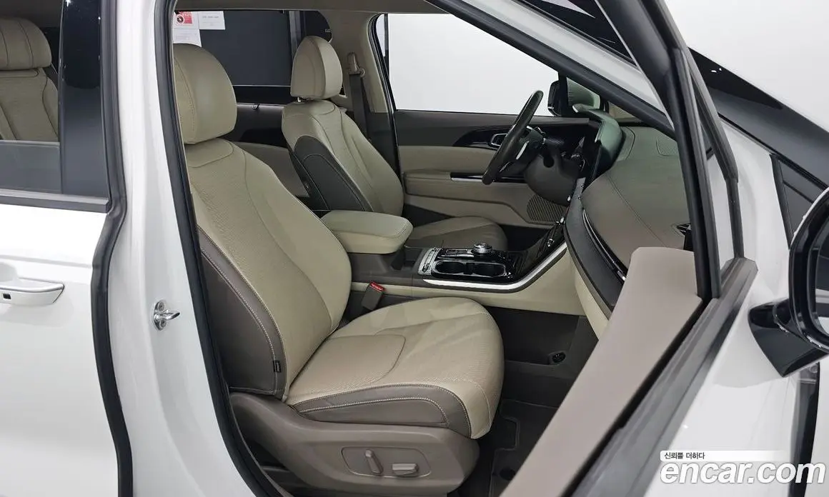 Kia Carnival 2021 2.2 автомат (гидро), фото 10