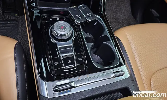 Kia Carnival 2021 2.2 автомат (гидро), миниатюра 12