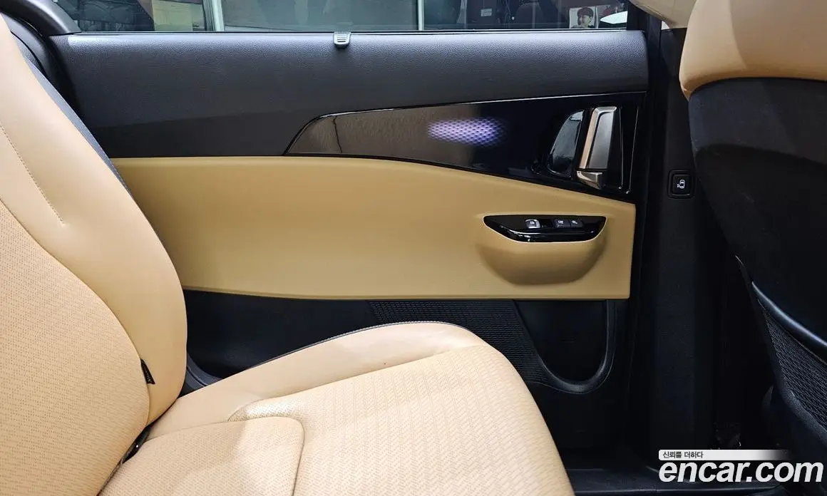 Kia Carnival 2021 2.2 автомат (гидро), фото 15 Kia Carnival 2021 2.2 автомат (гидро), фото 15