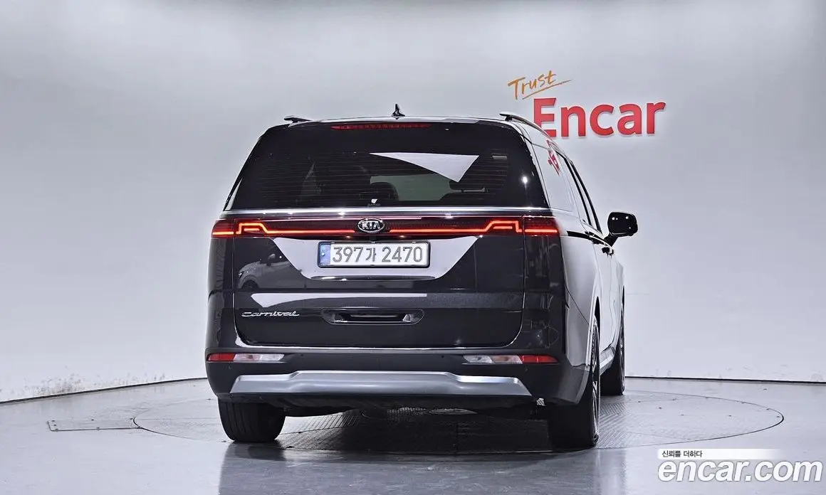 Kia Carnival 2021 2.2 автомат (гидро), фото 4 Kia Carnival 2021 2.2 автомат (гидро), фото 4