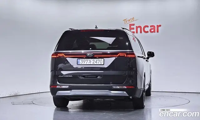 Kia Carnival 2021 2.2 автомат (гидро), миниатюра 4 Kia Carnival 2021 2.2 автомат (гидро), миниатюра 4