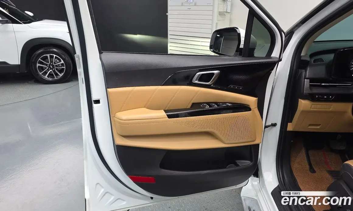 Kia Carnival 2021 2.2 автомат (гидро), фото 14 Kia Carnival 2021 2.2 автомат (гидро), фото 14