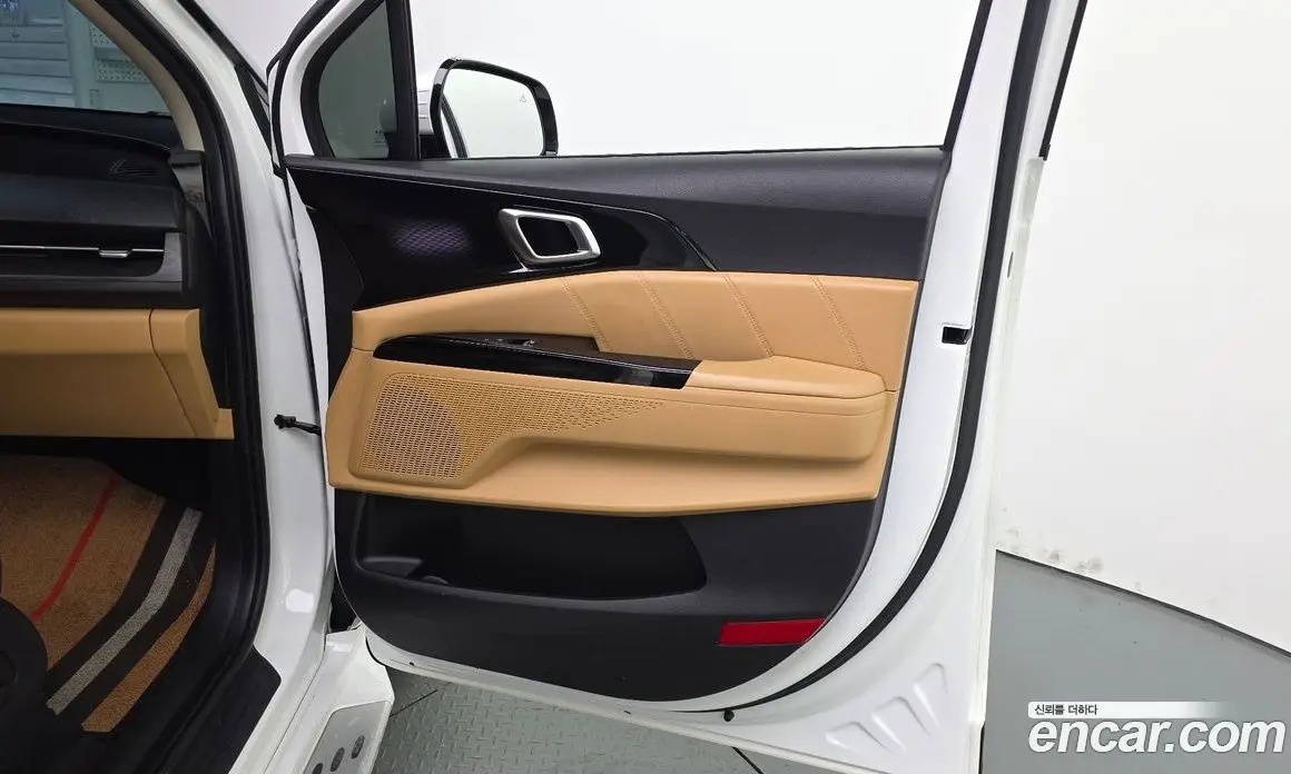 Kia Carnival 2021 2.2 автомат (гидро), фото 15 Kia Carnival 2021 2.2 автомат (гидро), фото 15