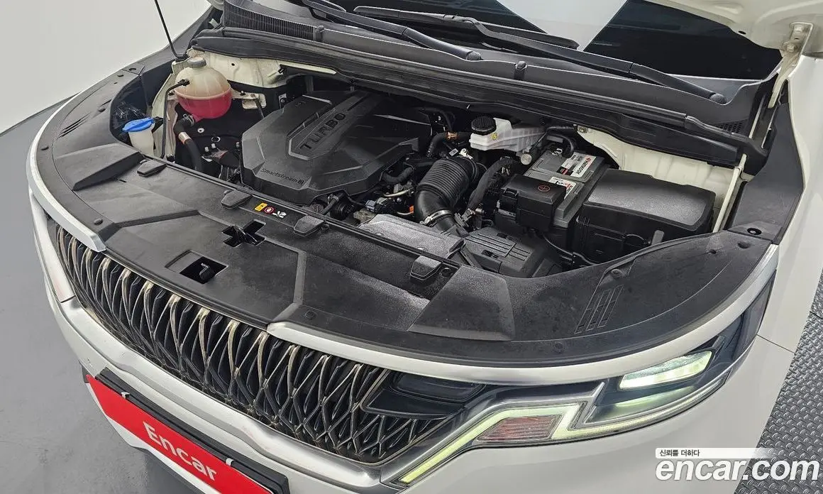 Kia Carnival 2021 2.2 автомат (гидро), фото 6 Kia Carnival 2021 2.2 автомат (гидро), фото 6