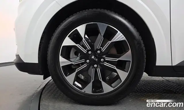 Kia Carnival 2021 2.2 автомат (гидро), миниатюра 4 Kia Carnival 2021 2.2 автомат (гидро), миниатюра 4