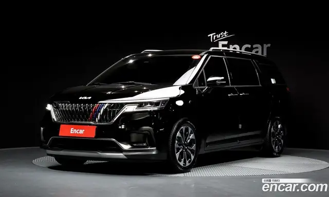 Kia Carnival, 2022, 81 189 км
