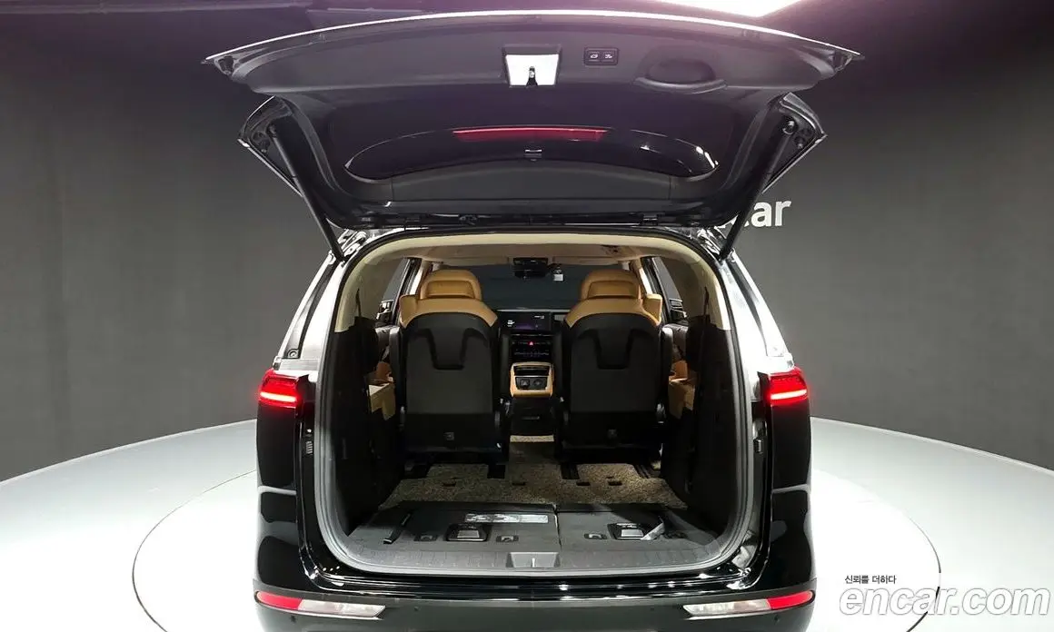 Kia Carnival 2022 2.2 автомат (гидро), фото 20