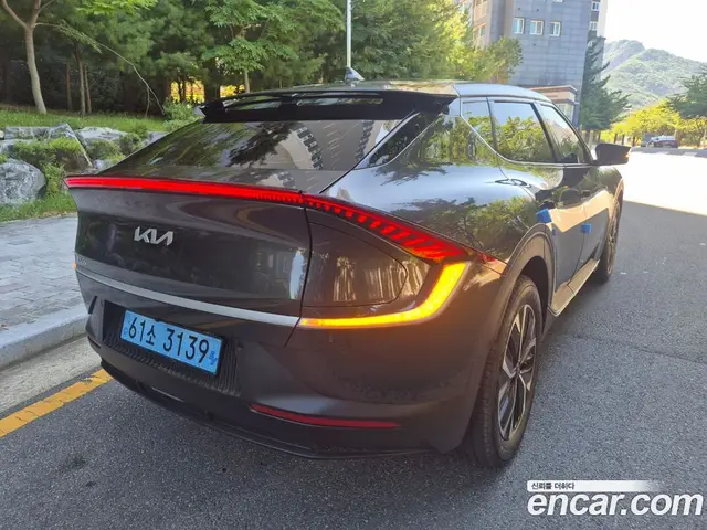 Kia EV6 2022 0.1 автомат (гидро), миниатюра 4