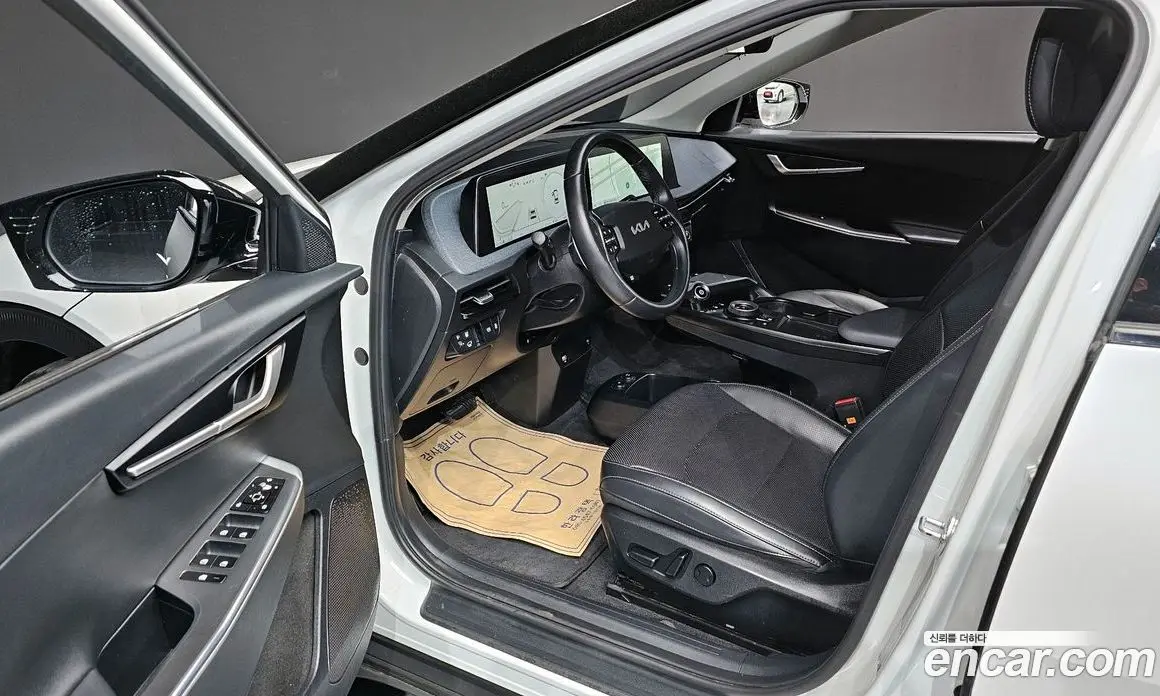 Kia EV6 2022 0.1 автомат (гидро), фото 10 Kia EV6 2022 0.1 автомат (гидро), фото 10