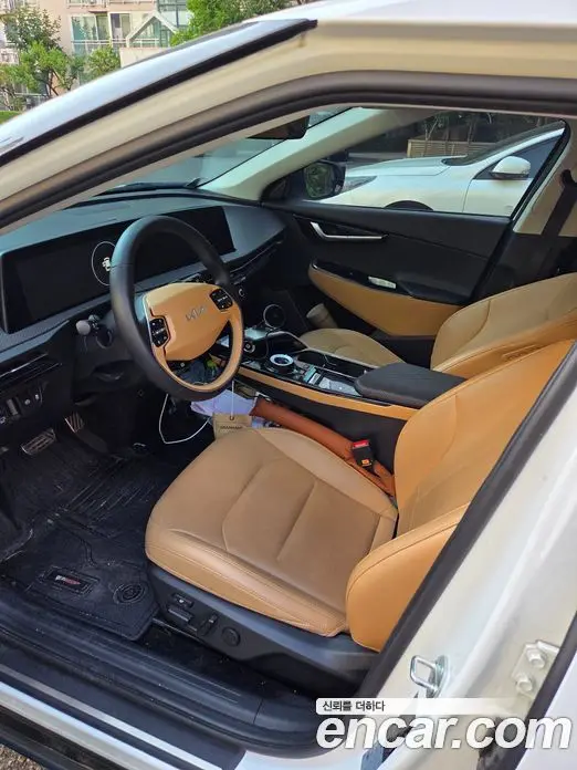 Kia EV6 2023 автомат (гидро), фото 8