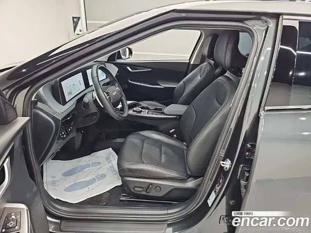 Kia EV6 2024 0.2 автомат (гидро), миниатюра 11