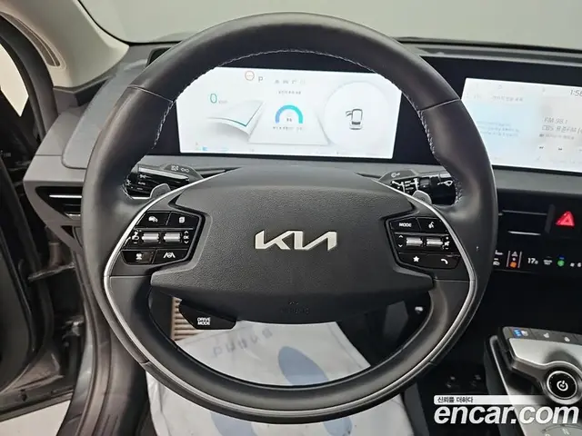 Kia EV6 2024 0.2 автомат (гидро), миниатюра 9