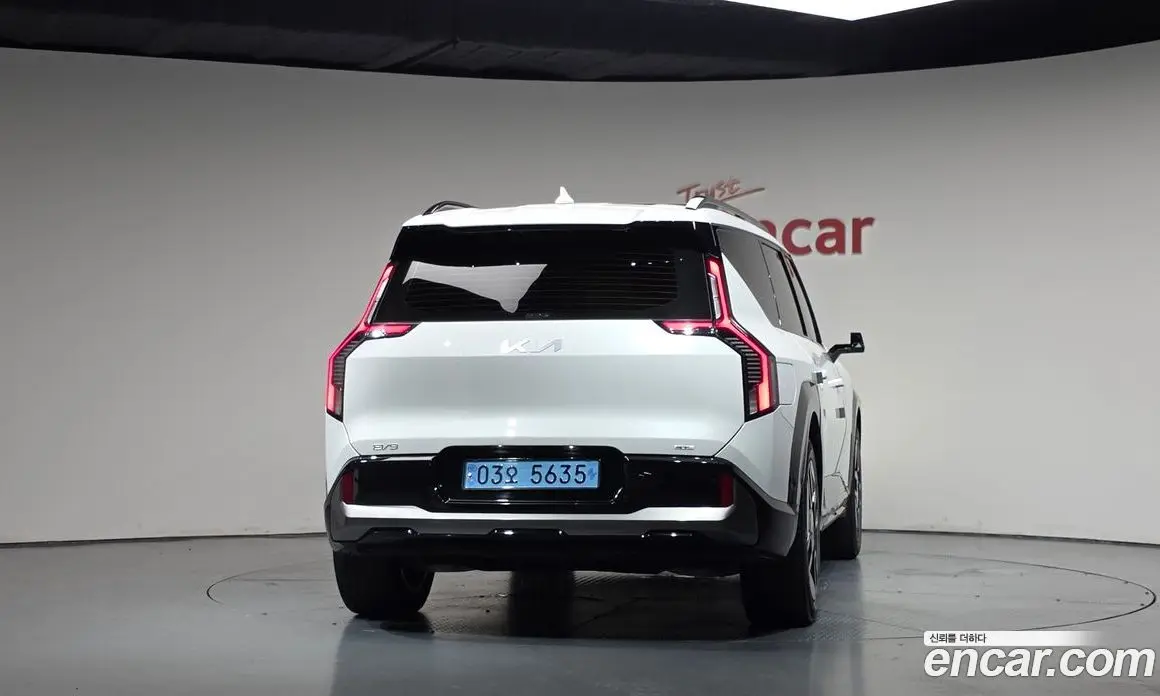Kia EV9 2024 0.2 автомат (гидро), фото 3