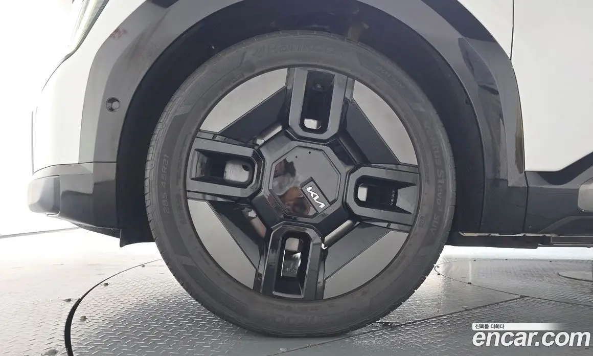Kia EV9 2024 0.2 автомат (гидро), фото 4