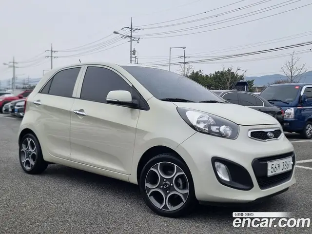 Kia Morning 2011 1.0 автомат (гидро), миниатюра 3