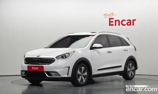 Kia Niro, 2017, 133 257 км