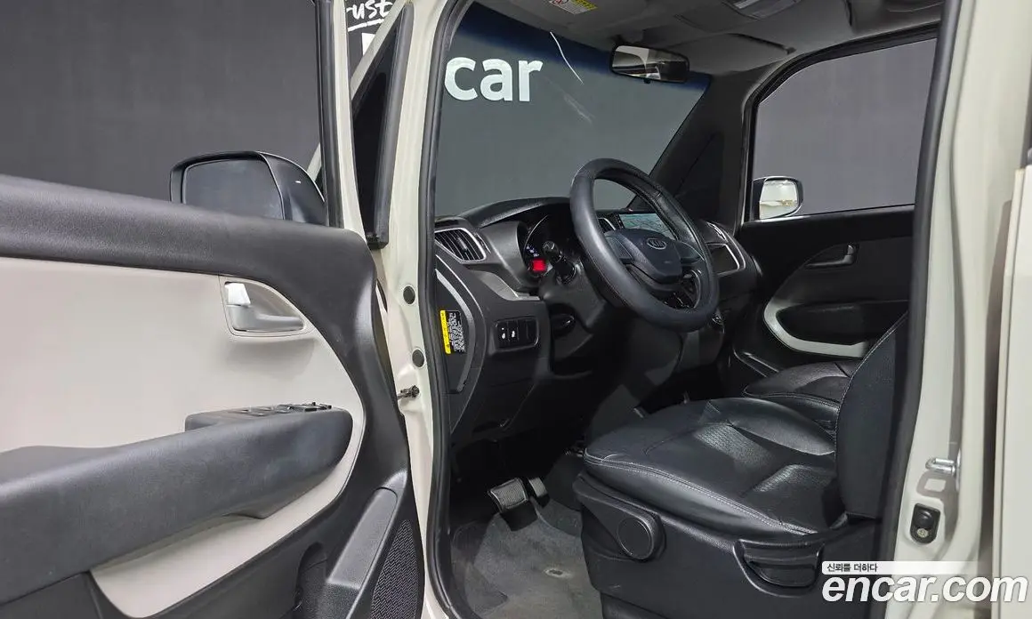 Kia Ray 2012 1.0 автомат (гидро), фото 11