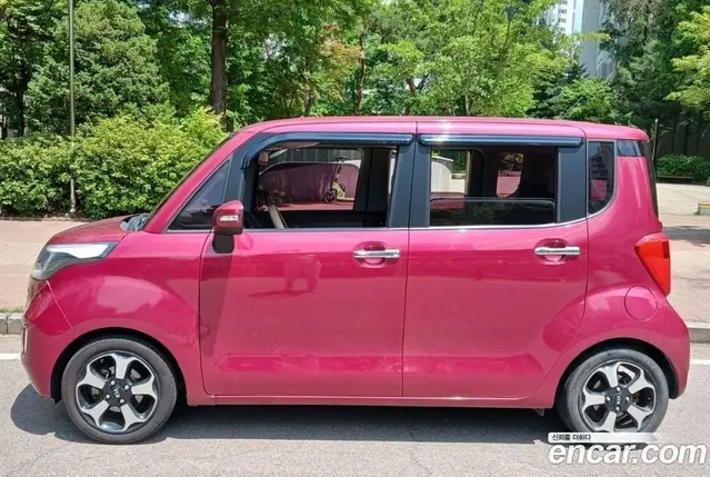 Kia Ray 2015 1.0 автомат (гидро), миниатюра 3