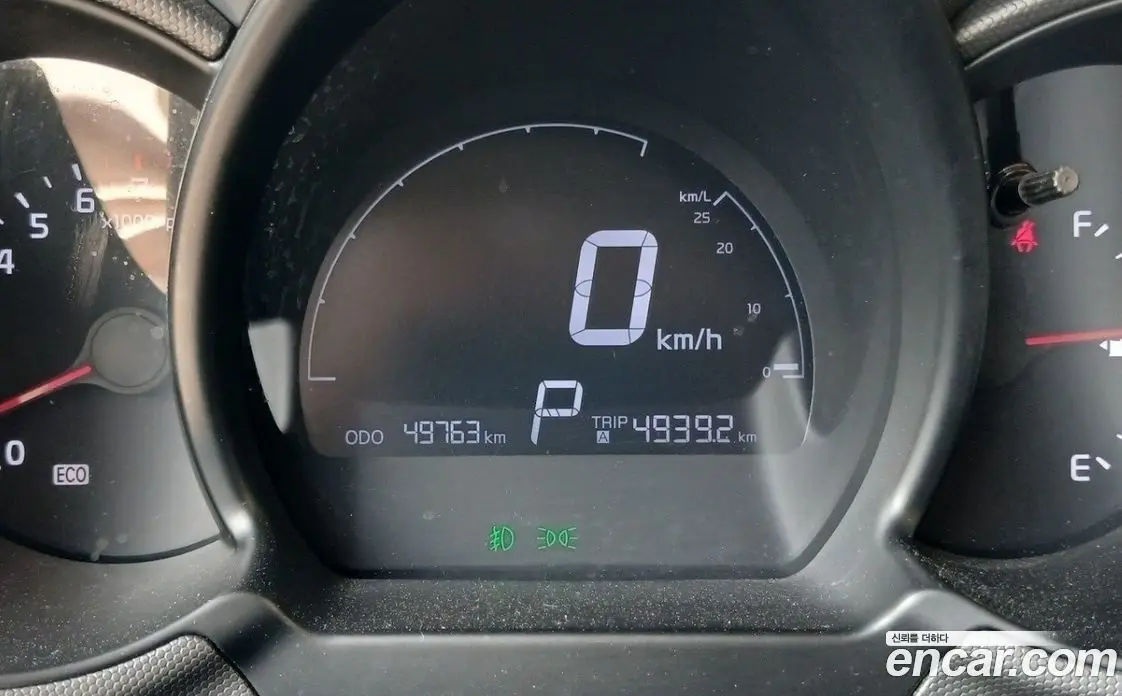 Kia Ray 2015 1.0 автомат (гидро), фото 8