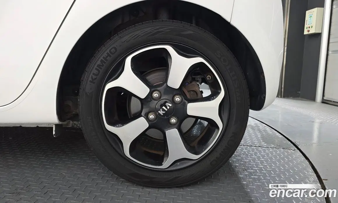 Kia Ray 2015 1.0 автомат (гидро), фото 5