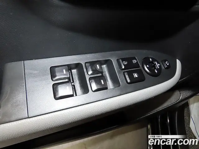 Kia Ray 2021 1.0 автомат (гидро), миниатюра 12