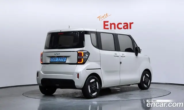 Kia Ray 2023 0.1 автомат (гидро), миниатюра 2